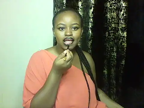Snapshot of Candii_wet_ chatting on 02/11/25, 04:13 Candii wet online show from 02/11/25, 04:13