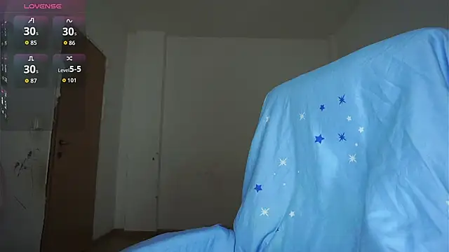 Miss  Bia online show from 10/13/25, 09:48