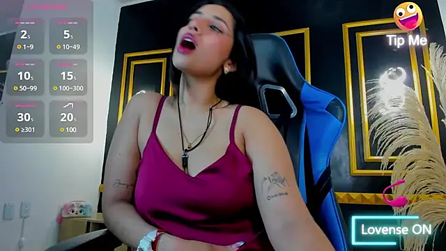 venuz lee online show from 02/08/25, 01:33