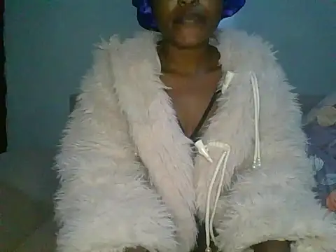 Snapshot of Candykitten chatting on 03/14/26, 07:03 Candykitten online show from 03/14/26, 07:03