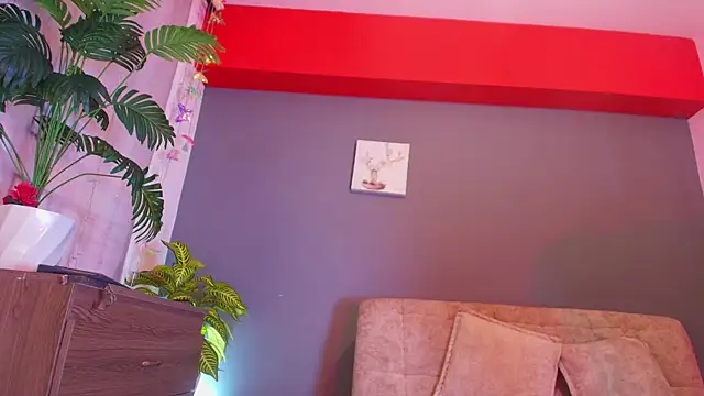 jade brunnette online show from 06/12/26, 08:19