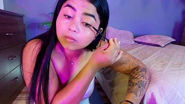 jade brunnette online show from 06/20/26, 08:11