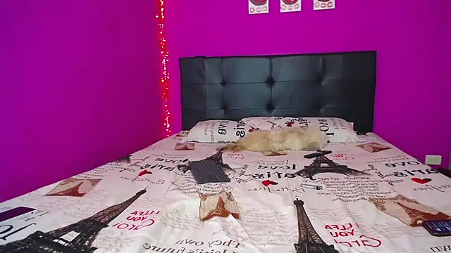 Snapshot of Zaratattoox chatting on 01/10/25, 09:55 Zaratattoox online show from 01/10/25, 09:55