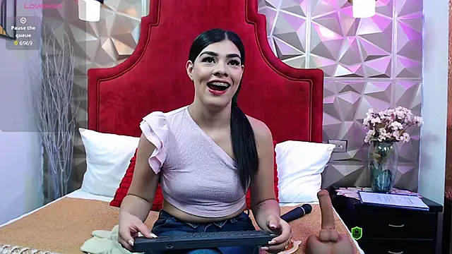 Snapshot of Maguy_Mistress chatting on 03/28/26, 12:05 Maguy Mistress online show from 03/28/26, 12:05