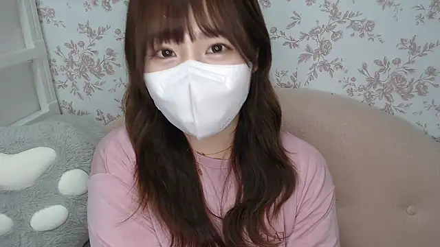 mei hosina online show from 05/09/26, 03:39