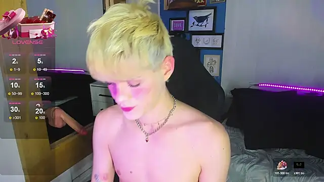 VladHellsing4 online show from 12/15/25, 02:21