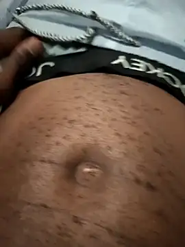 Snapshot of DickMinister1 chatting on 12/01/25, 12:48 DickMinister1 online show from 12/01/25, 12:48