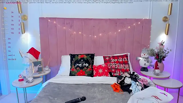 Snapshot of MilaVoxx chatting on 12/13/24, 06:00 MilaVoxx online show from 12/13/24, 06:00