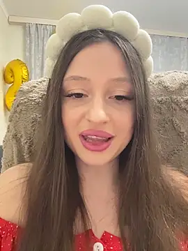 Snapshot of Kimsweet7 chatting on 03/21/26, 06:33 Kimsweet7 online show from 03/21/26, 06:33