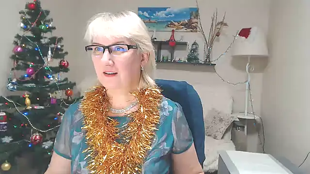 FleurMays online show from 12/29/24, 11:07