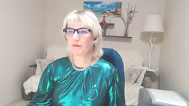 FleurMays online show from 03/05/25, 06:23