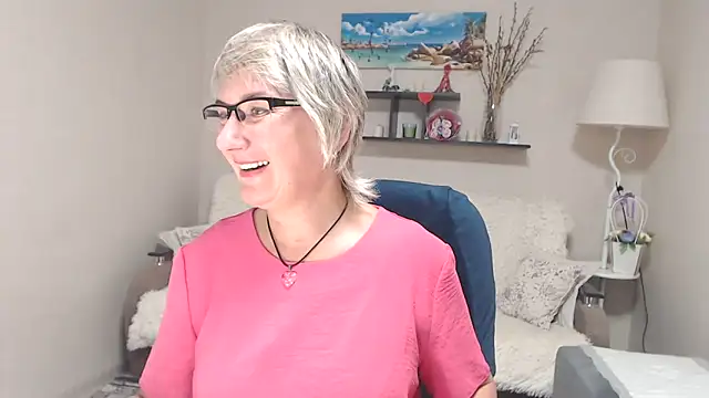 FleurMays online show from 10/10/25, 05:28