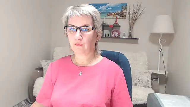 FleurMays online show from 10/26/25, 09:15