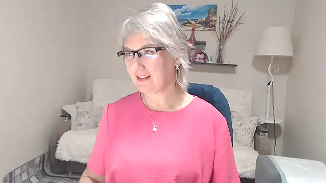 FleurMays online show from 11/12/25, 04:13