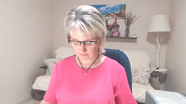 FleurMays online show from 06/14/26, 06:04