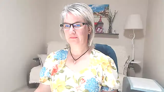 FleurMays online show from 06/20/26, 03:31