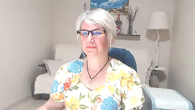 FleurMays online show from 06/20/26, 03:59