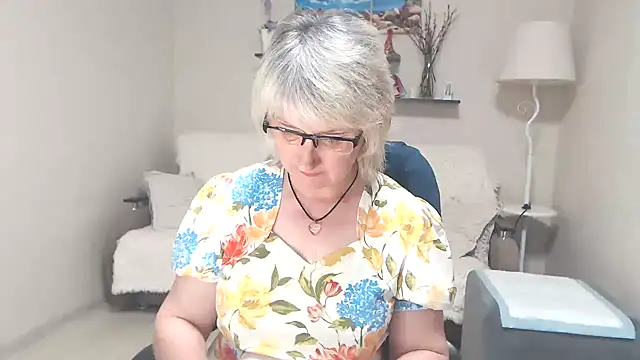 FleurMays online show from 06/27/26, 12:22