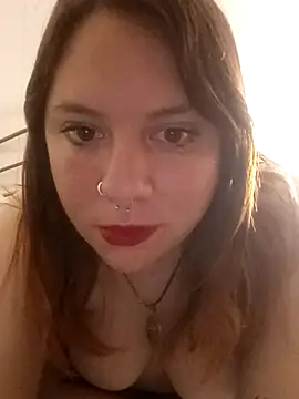 Snapshot of melanieagus31 chatting on 10/16/25, 10:44 melanieagus31 online show from 10/16/25, 10:44