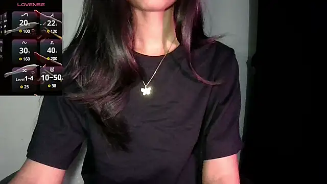 Snapshot of glowybekwa chatting on 03/02/25, 06:40 glowybekwa online show from 03/02/25, 06:40