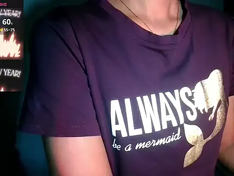 Snapshot of glowybekwa chatting on 01/07/26, 02:41 glowybekwa online show from 01/07/26, 02:41