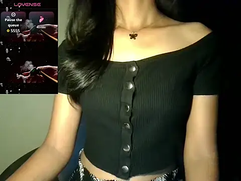 Snapshot of glowybekwa chatting on 03/04/26, 06:36 glowybekwa online show from 03/04/26, 06:36