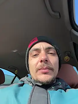 Snapshot of DumyXXX06 chatting on 02/12/25, 11:40 DumyXXX06 online show from 02/12/25, 11:40