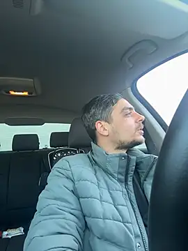 Snapshot of DumyXXX06 chatting on 03/01/26, 11:01 DumyXXX06 online show from 03/01/26, 11:01