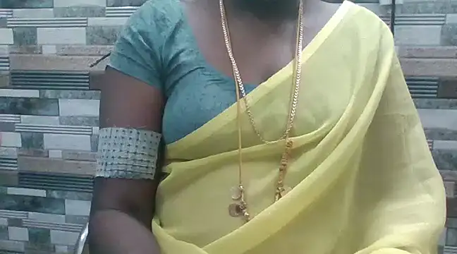 Snapshot of Hot_akshara chatting on 12/05/24, 10:45 Hot akshara online show from 12/05/24, 10:45