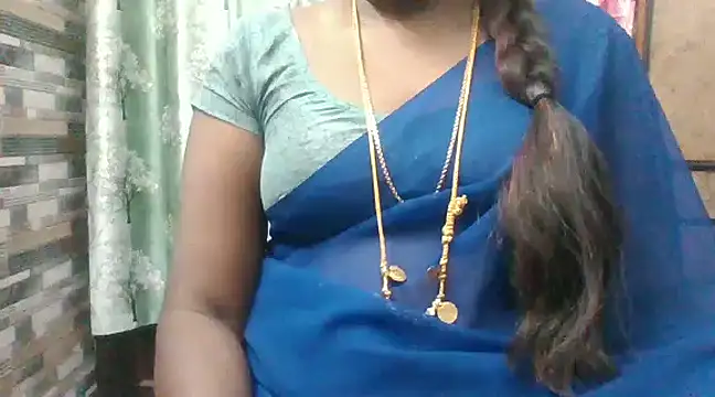 Snapshot of Hot_akshara chatting on 12/07/24, 08:05 Hot akshara online show from 12/07/24, 08:05