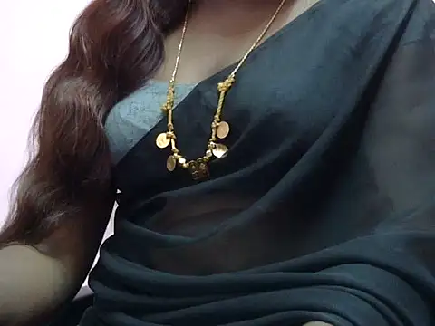 Snapshot of Hot_akshara chatting on 11/29/25, 03:59 Hot akshara online show from 11/29/25, 03:59