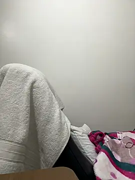 SofiaG  online show from 12/25/24, 12:16