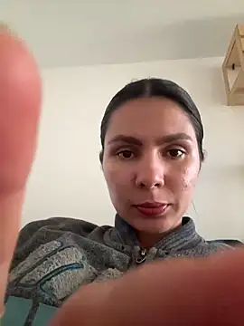 SofiaG  online show from 12/27/24, 04:32