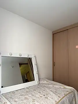 SofiaG  online show from 01/17/25, 02:18