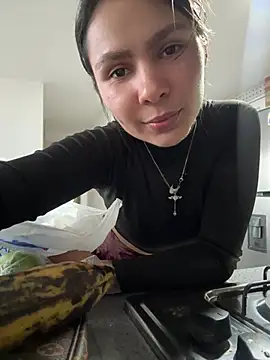 SofiaG  online show from 02/21/25, 10:37