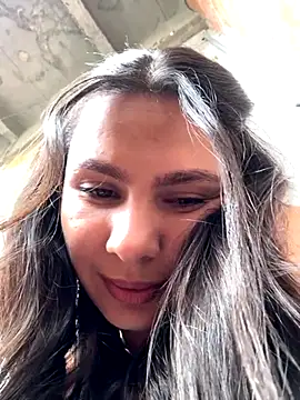 SofiaG  online show from 09/18/25, 04:53