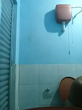 Snapshot of lele9457 chatting on 03/02/25, 11:31 lele9457 online show from 03/02/25, 11:31