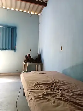 Snapshot of lele9457 chatting on 03/08/25, 05:01 lele9457 online show from 03/08/25, 05:01