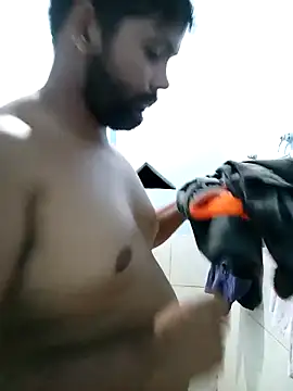 Snapshot of lele9457 chatting on 03/23/25, 12:04 lele9457 online show from 03/23/25, 12:04