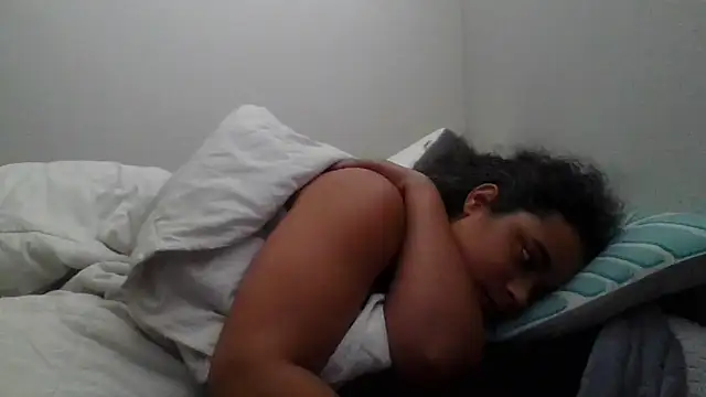 cinnaminnie online show from 11/16/25, 06:57