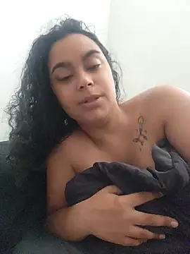 cinnaminnie online show from 12/15/25, 09:30