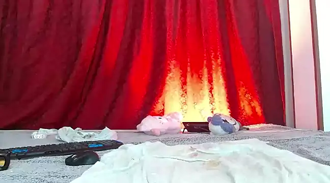 Maruu miauu online show from 02/13/25, 04:07