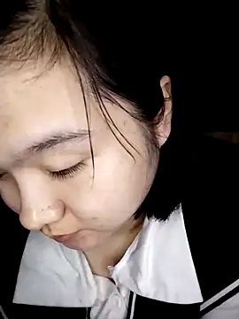 Thomgdee online show from 02/17/25, 09:13