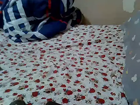 Snapshot of Just_Karu chatting on 10/28/25, 11:14 Just Karu online show from 10/28/25, 11:14