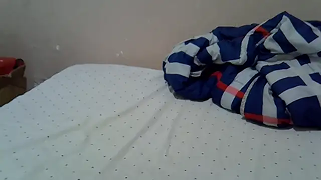 Snapshot of Just_Karu chatting on 07/12/26, 03:25 Just Karu online show from 07/12/26, 03:25