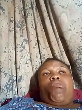 chubbyfreakyy1 online show from 12/18/25, 08:26