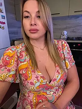 Cute Hot Alice online show from 05/03/26, 09:21