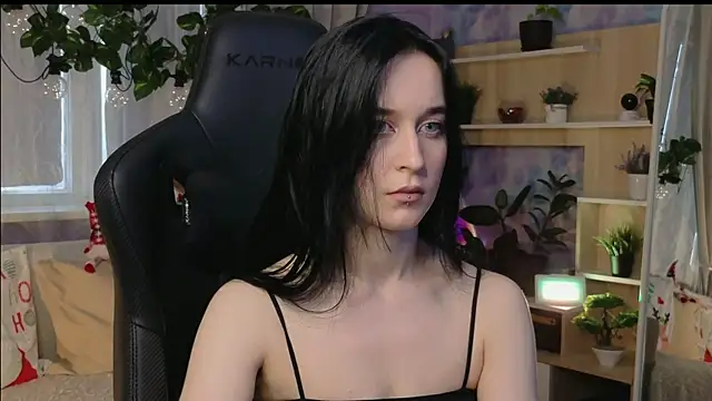 KiraLiLime online show from 02/09/25, 11:58