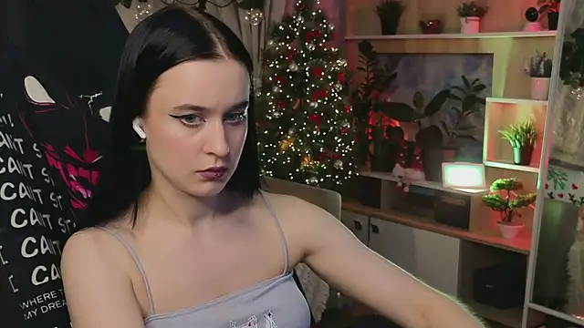 KiraLiLime online show from 03/05/25, 09:26