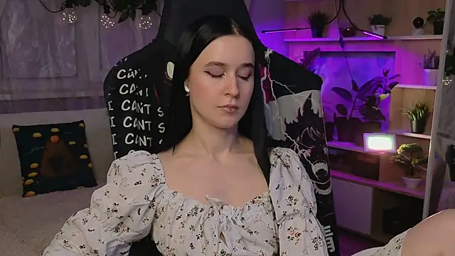 KiraLiLime online show from 03/22/25, 09:42